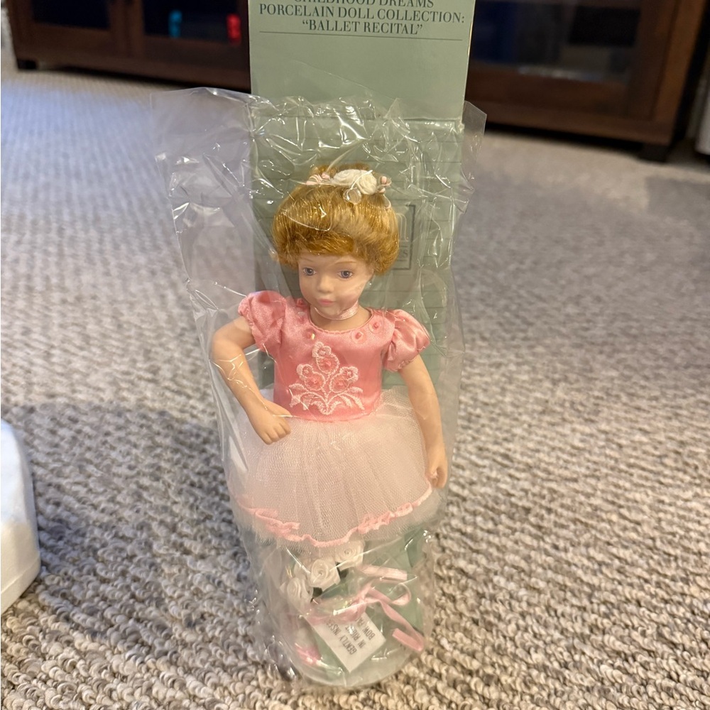 Avon Porcelain Ballet Recital Doll